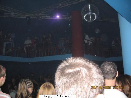 Friday night fever( ) - Daca va recunoasteti in poze zambiti :D - Societate
