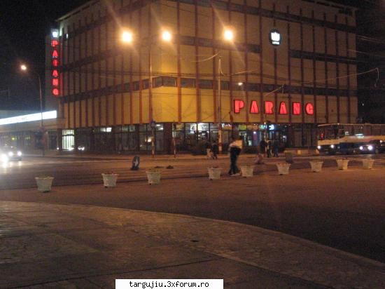 Poze de la Targu-jiu!!1 - Mall-ul nostru cel de toate zilele(vazut - What's new in town